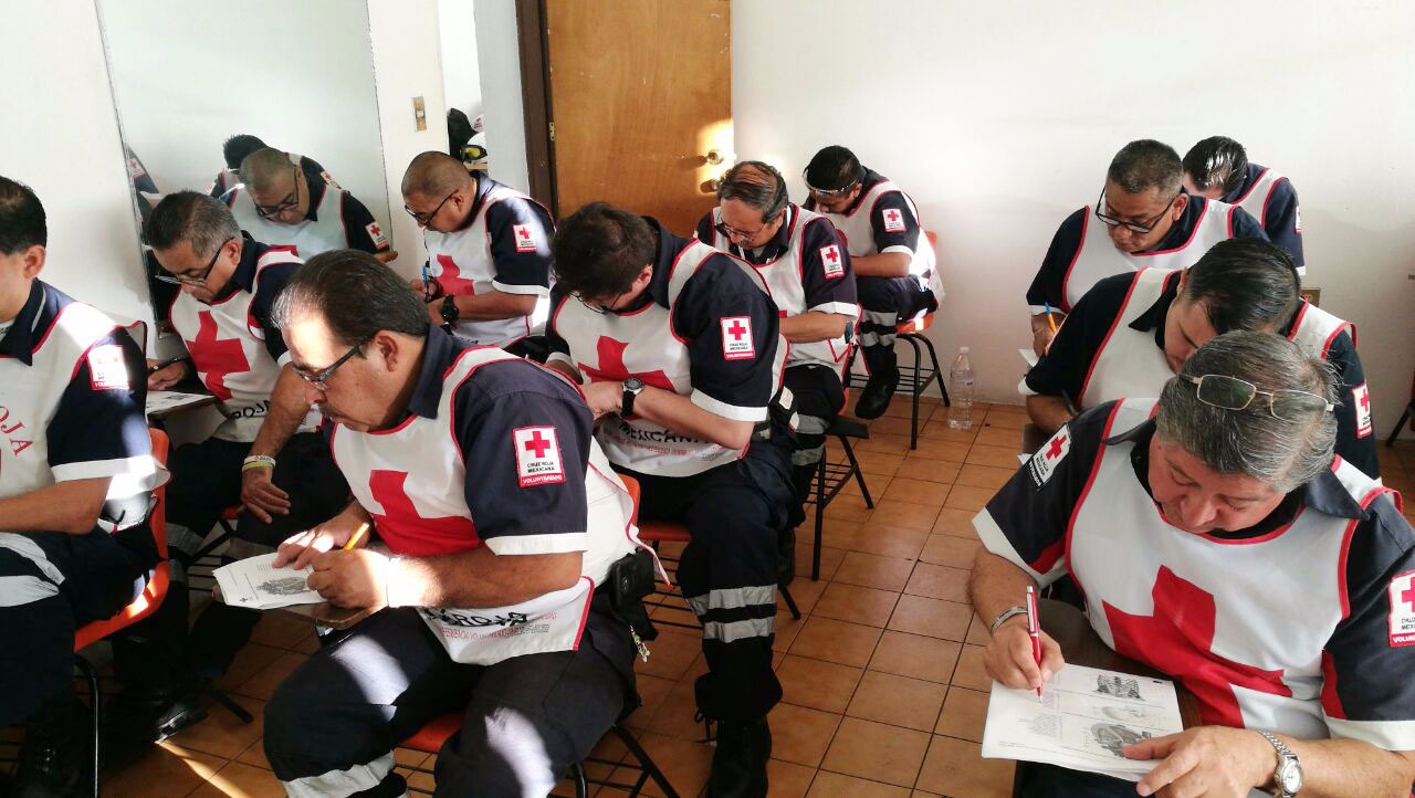 Evaluó Cruz Roja conocimientos prehospitalarios a 250 paramédicos de 14 delegaciones en Edomex