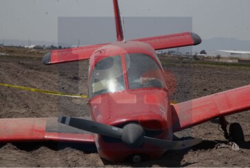 Aterriza de emergencia una avioneta, ocupantes sin lesiones