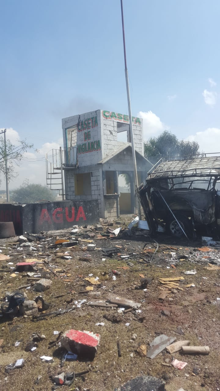 Reportan dos fallecidos y seis lesionados en explosión de polvorín en Zumpango