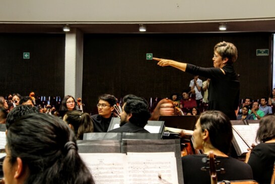 Interpreta Orquesta Filarmónica Mexiquense a Rachmaninoff y Tchaikovsky