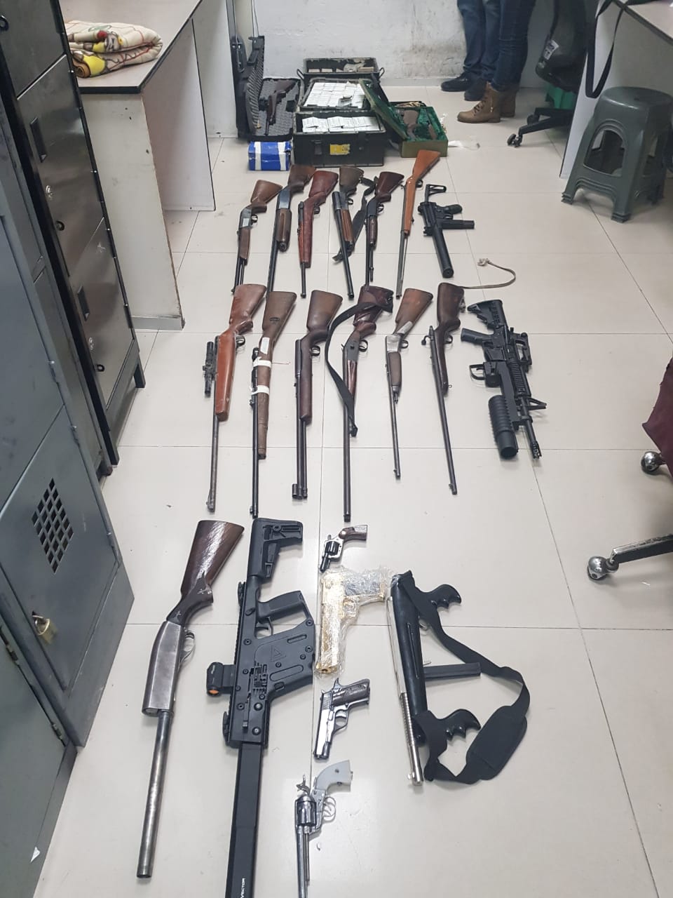 Catea FGJEM un inmueble en Tecámac en donde fueron localizadas 26 armas de fuego y más de 7 mil cartuchos útiles de diversos calibres