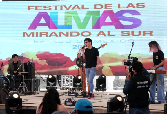 Luce compañía de danza del estado de México en festival de las almas