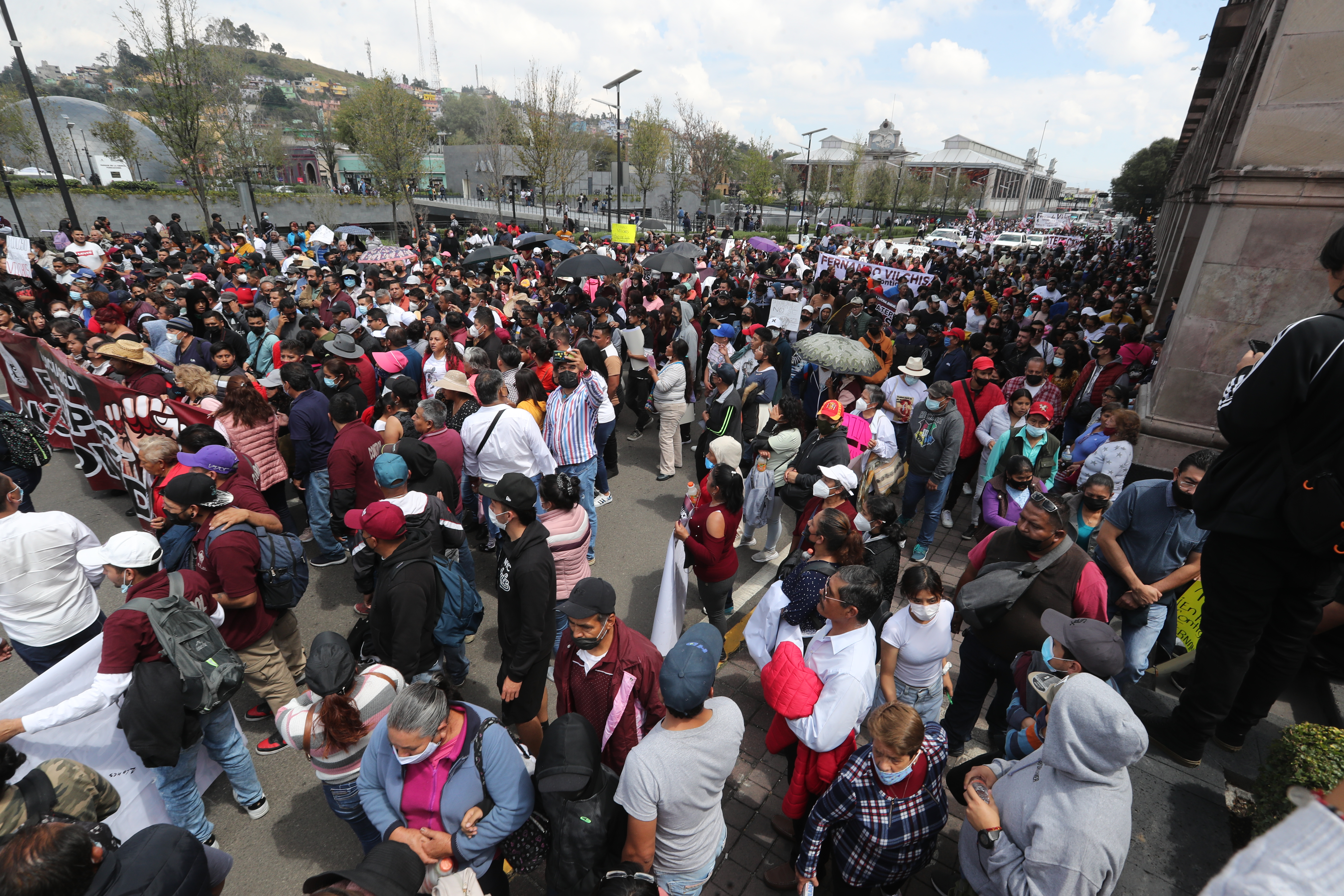 Alcaldes arman caos en Toluca por 469 hectáreas en disputa entre Acolman y Ecatepec