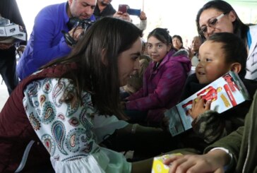 Gobierno de Metepec celebra a más de 20 mil niñas y niños  en festival de reyes magos itinerante