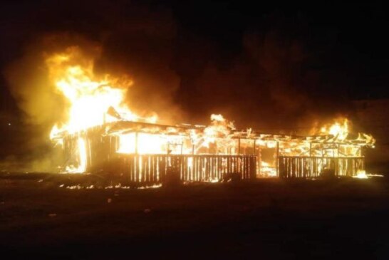 Arde “La Cabaña” en Texcapilla, no hay lesionados.