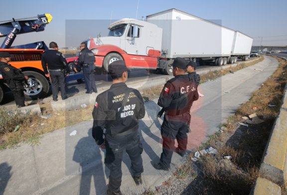 Recupera policía de Metepec camión con reporte de robo