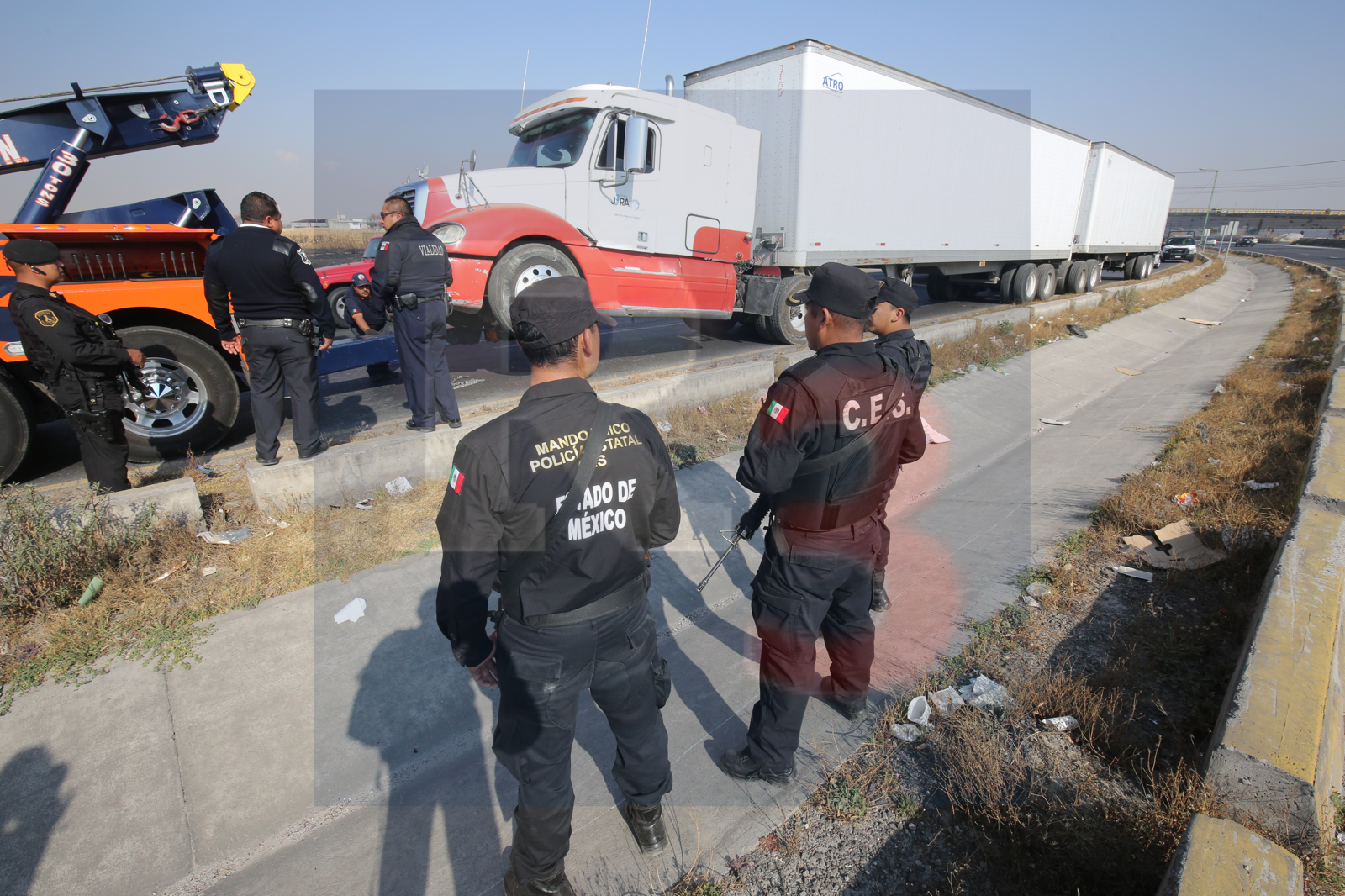 Recupera policía de Metepec camión con reporte de robo