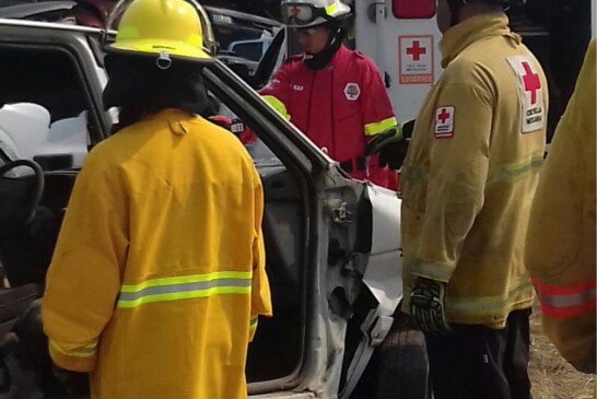 Capacita Cruz Roja Toluca a su personal para extracción vehicular