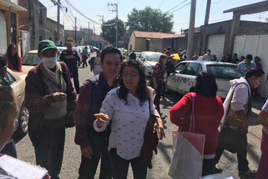 Violenta delegación de la Secretaria de Bienestar entrega de apoyos en Metepec