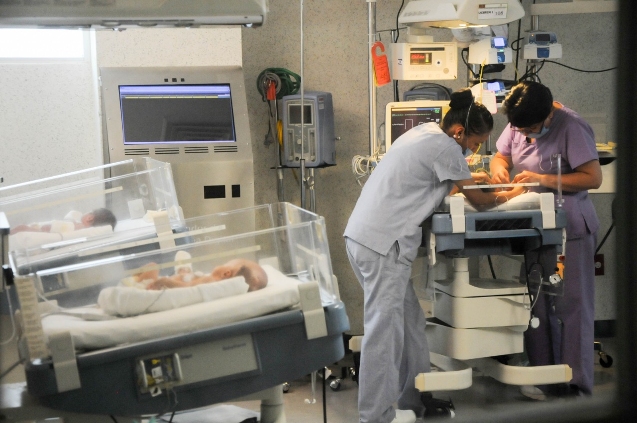 Realiza ISEM jornadas de capacitación para reducir nacimientos prematuros