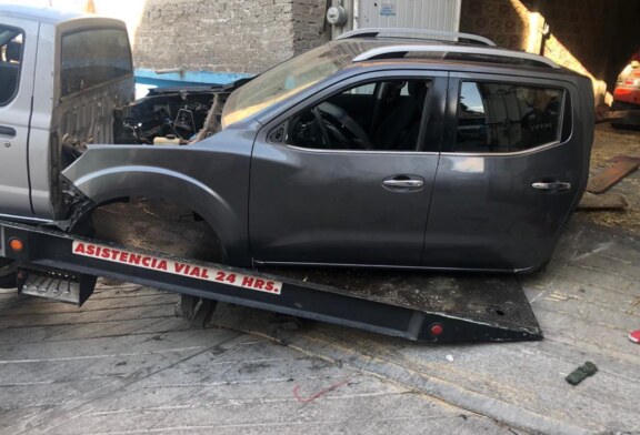 Recupera FGJEM autopartes y vehículos con reporte de robo durante cateo en Chimalhuacán