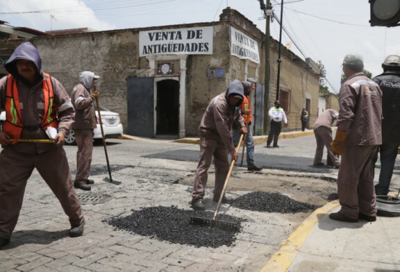 Avanza programa de bacheo en Metepec, más de 120 calles atendidas con casi 5 mil toneladas de mezcla asfáltica