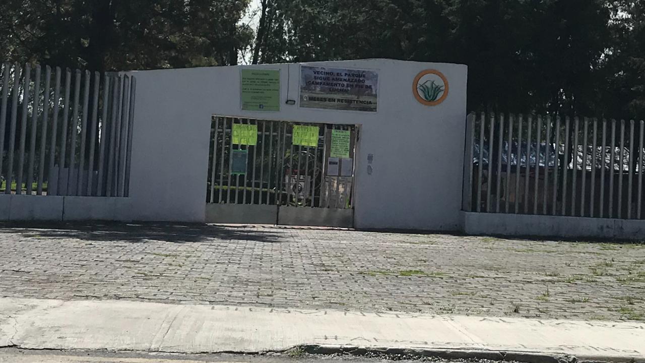 Permanece cerrado el parque de la pila en Metepec