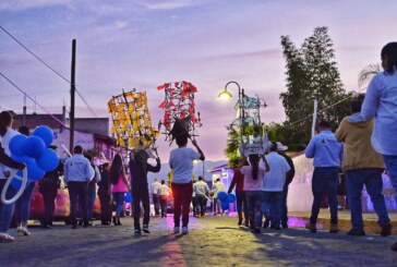 Alistan Procesión de los Faroles en Tonatico, una fiesta patronal con años de tradición.