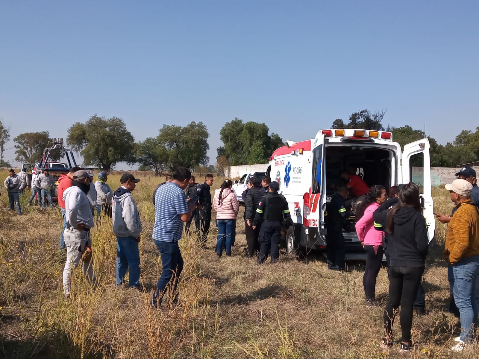 Seis personas lesionadas tras caída de aerostático en Acolman.