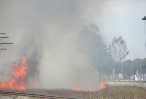 Atienden Bomberos de la región norte del Edomex hasta 16 incendios por día