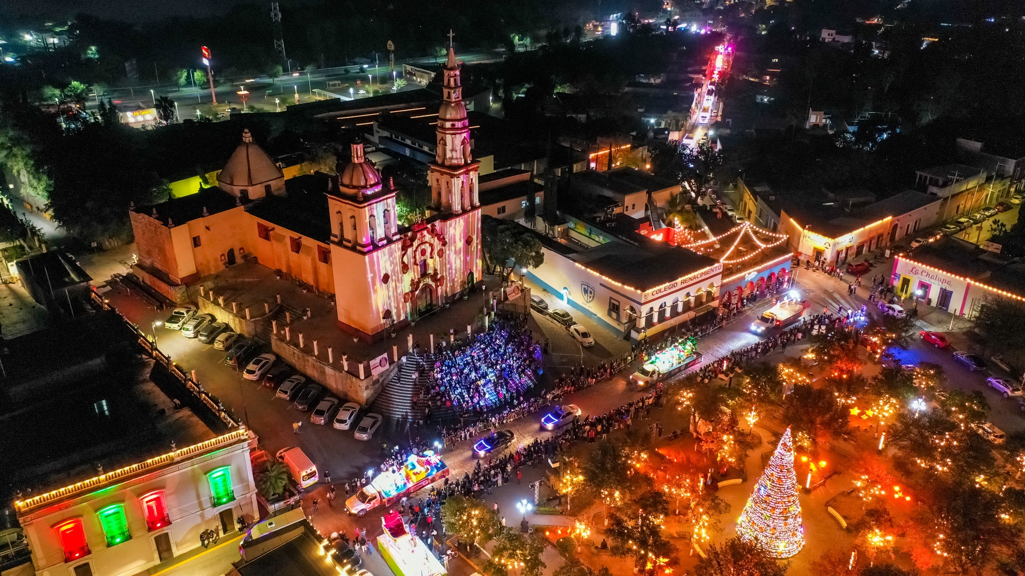 Disfruta de la temporada navideña en Santiago, Nuevo León