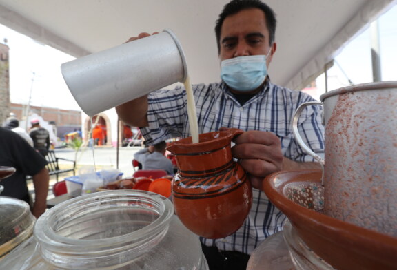 Segunda Feria del Pulque en San Felipe Tlalmimilolpan
