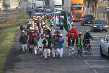 Caravana de la Dignidad y la Conciencia Wixárika llega al Estado de México.