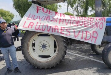 Diputados y alcaldes se “echan la bolita”, campesinos amenazan con voto de castigo al PRI