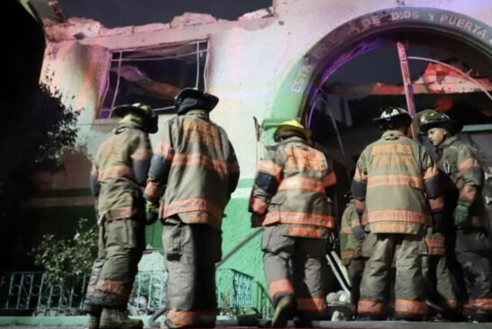 Fuego consume Iglesia en Ecatepec, será derrumbada