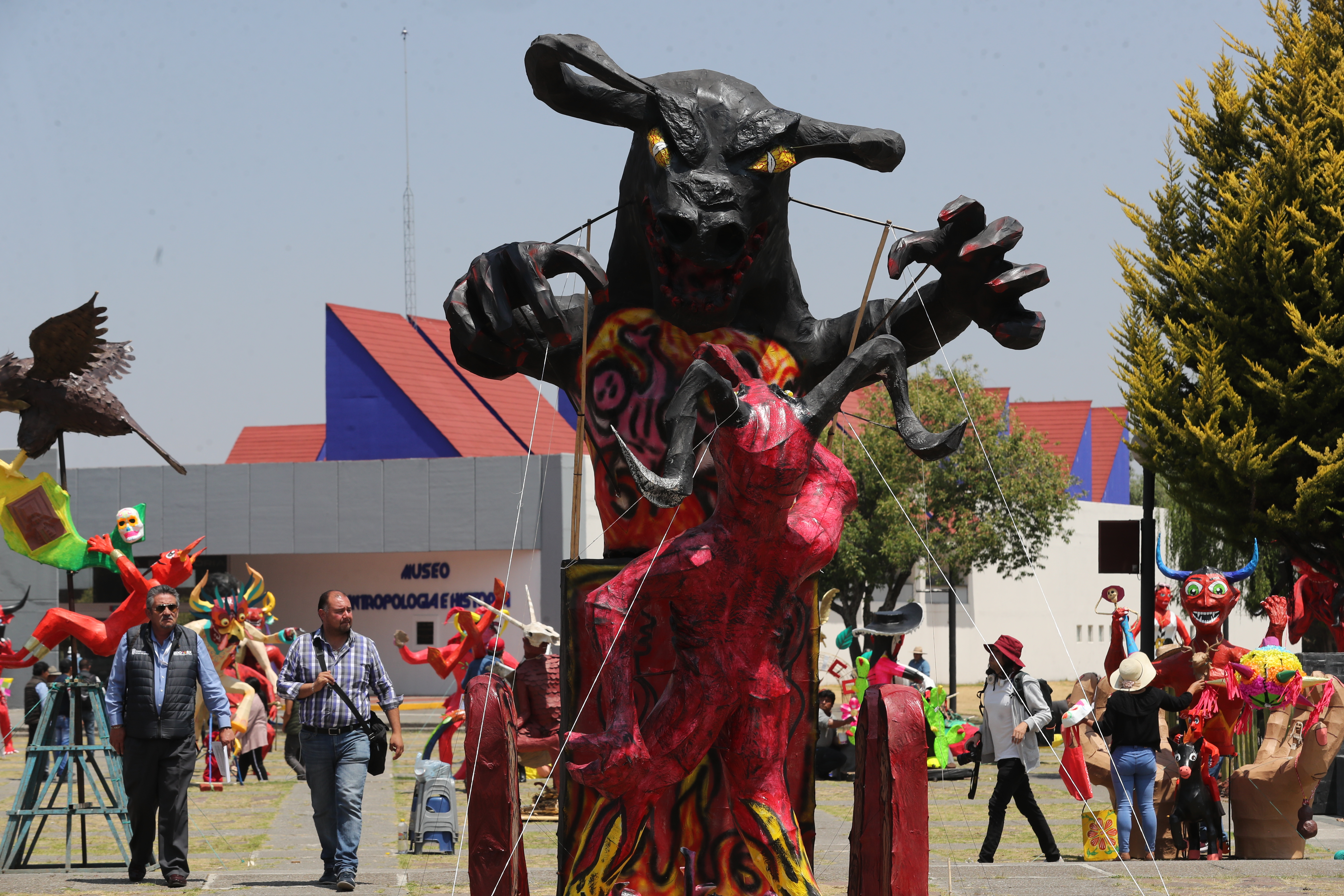 Llegan Judas al Centro Cultural Mexiquense en Toluca