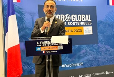 Distinguen en Europa a alcalde de Metepec Fernando Flores como embajador de ciudades sustentables