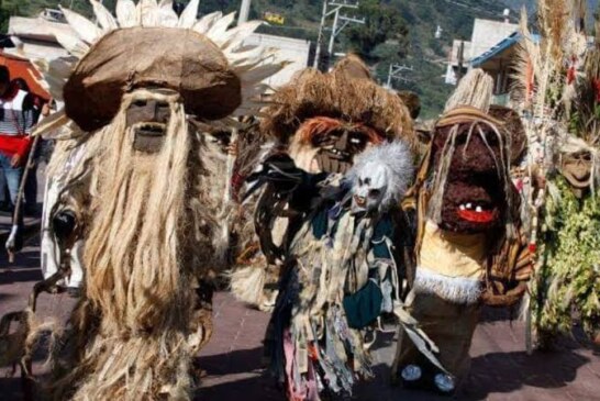 Más de 500 años de tradición, Temascalcingo celebra Jueves de Corpus