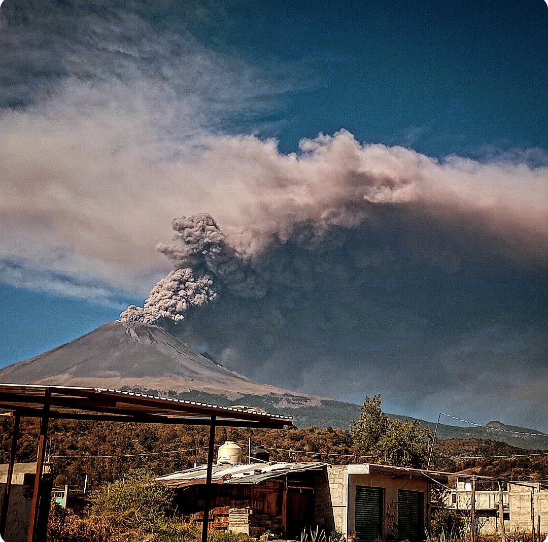 Se reporta caída de ceniza en municipios mexiquenses por actividad volcánica. TOMA PRECAUCIONES.