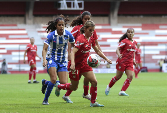 Las Diablas consiguieron la igualada de último minuto con golazo de Natalia Gómez Junco: 1-1 con Monterrey en su debut en casa en el Apertura 2023 de la Liga MX Femenil