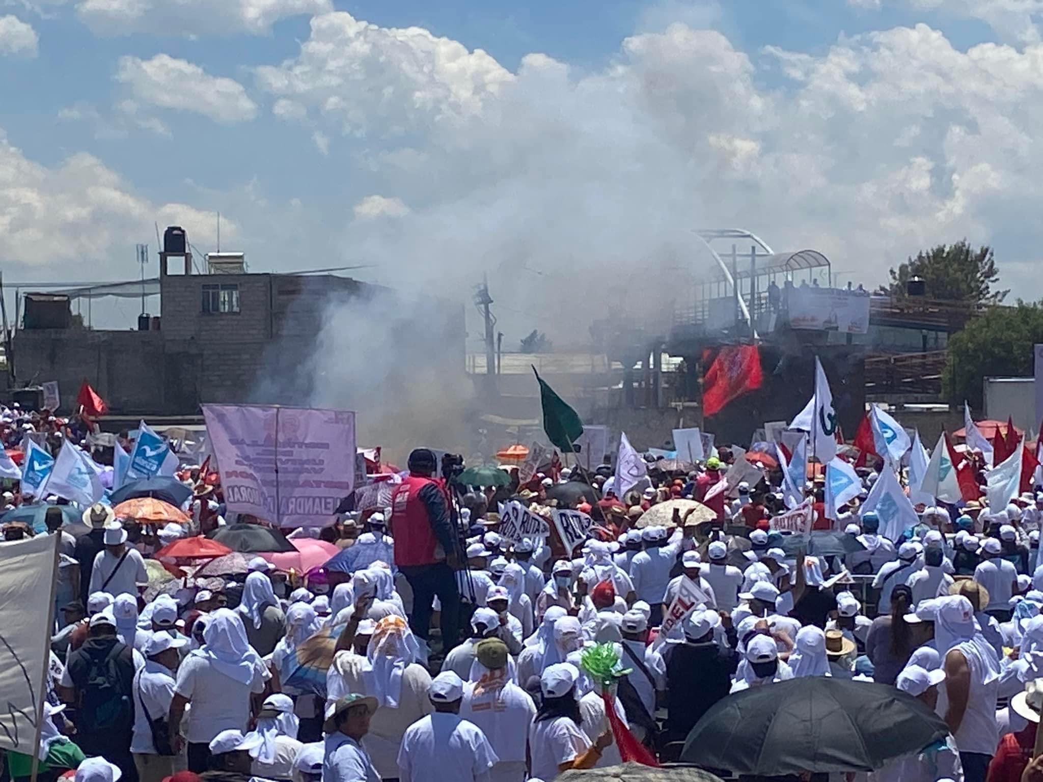 Explota pirotecnia en evento de Alejandra del Moral