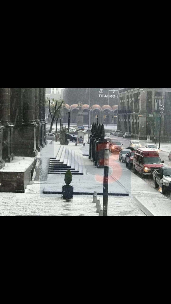 Lluvia atípica en Toluca la viste de blanco.