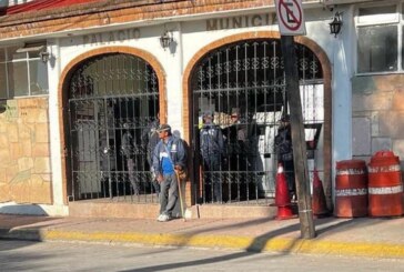 Paro de Policías en Texcaltitlán por falta de pagos y armas.