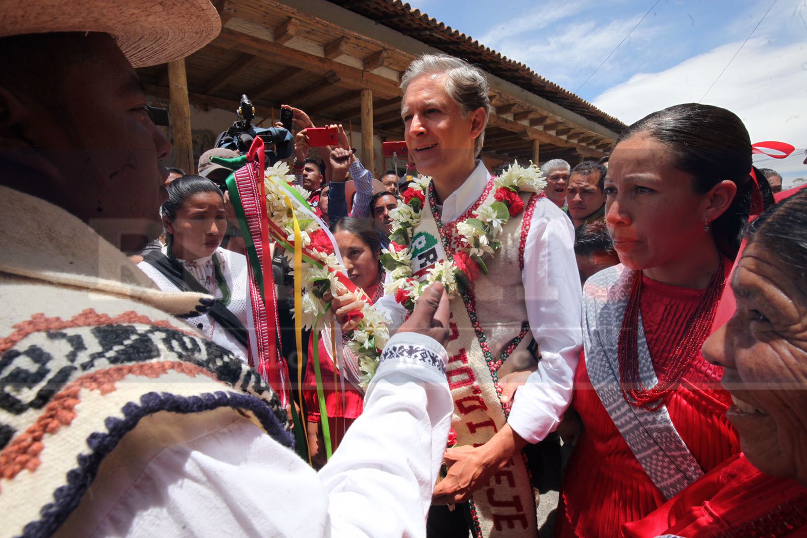 Mi compromiso es lograr que niños y jóvenes tengan mejores oportunidades: del Mazo