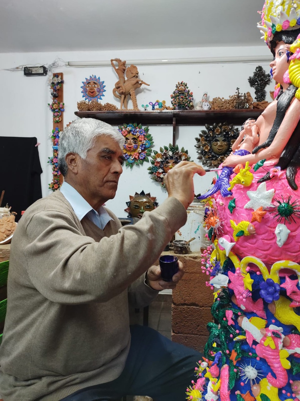 Representa familia Soteno una tradición en la alfarería mexiquense