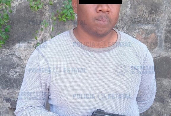 Policías de la secretaría de seguridad detienen a hombre posible responsable del delito de robo con violencia