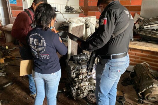 Catea FGJEM dos inmuebles en Tecámac y Chimalhuacán donde asegura autopartes y mercancía robada