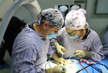 Capacita ISSEMyM a médicos en técnicas de cirugía de columna