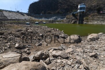 Por sequía, suspenden extracción de agua de la presa de Valle de Bravo