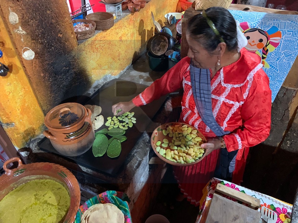 Francisca García, Guardiana de la Gastronomía Indígena Mazahua en San Felipe del Progreso