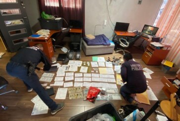 Asegura FGJEM inmueble en Ecatepec utilizado como taller clandestino para la elaboración de documentos apócrifos