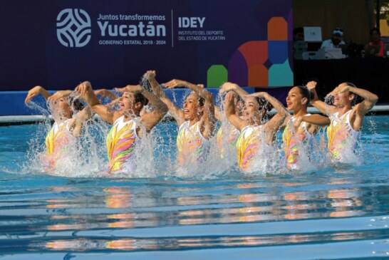 Motivan nadadoras artísticas mexiquenses a competidoras de olimpiada nacional y nacional juvenil