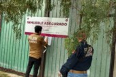 Asegura FGJEM tres inmuebles en Tecámac, Chiautla y Chicoloapan donde fueron encontrados vehículos robados 