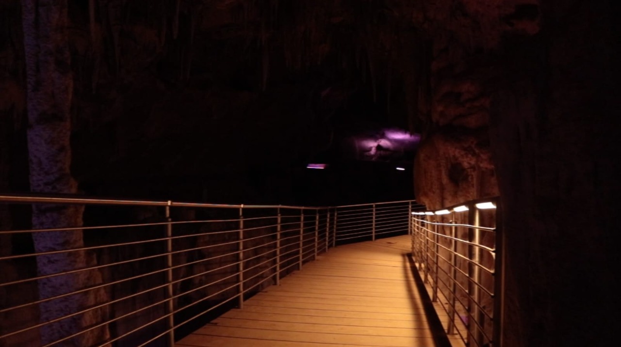 Invita secretaría de cultura y turismo a visitar las Grutas de la Estrella