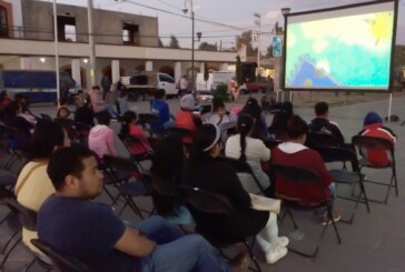 Cine móvil Toto visita 15 comunidades en Festiva Toluca 2019