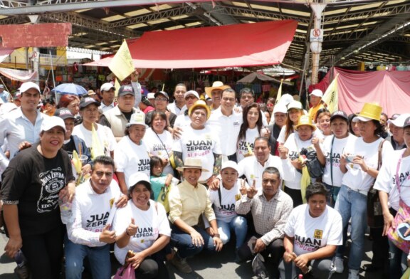 Juan Zepeda acabará con techos de lámina y pisos de tierra en el Estado de México