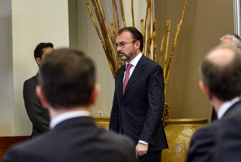 Luis Videgaray Caso la espada de Damocles de EPN y el lastre de José Meade